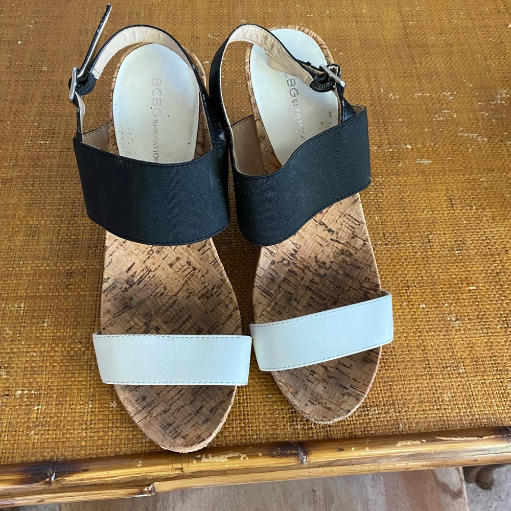 Simple, cute black and white sandal cork wedge heel
